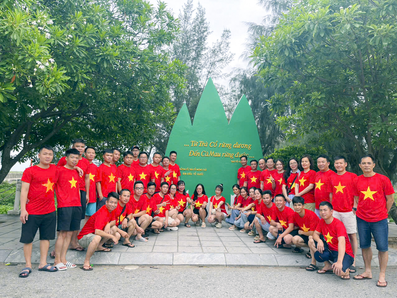 LICOGI 12 TỔ CHỨC DU LỊCH NGHỈ MÁT TẠI ĐÔNG HƯNG (TRUNG QUỐC) – MÓNG CÁI (QUẢNG NINH, VIỆT NAM)