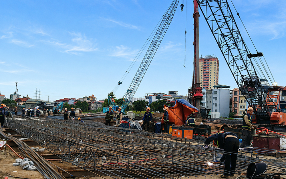 THI CÔNG CỌC KHOAN NHỒI TƯỜNG VÂY - KHU NHÀ Ở VĂN LA