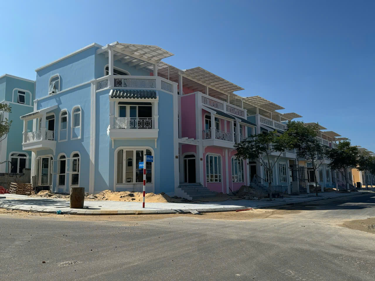Khu phức hợp nghỉ dưỡng và giải trí KN Paradise