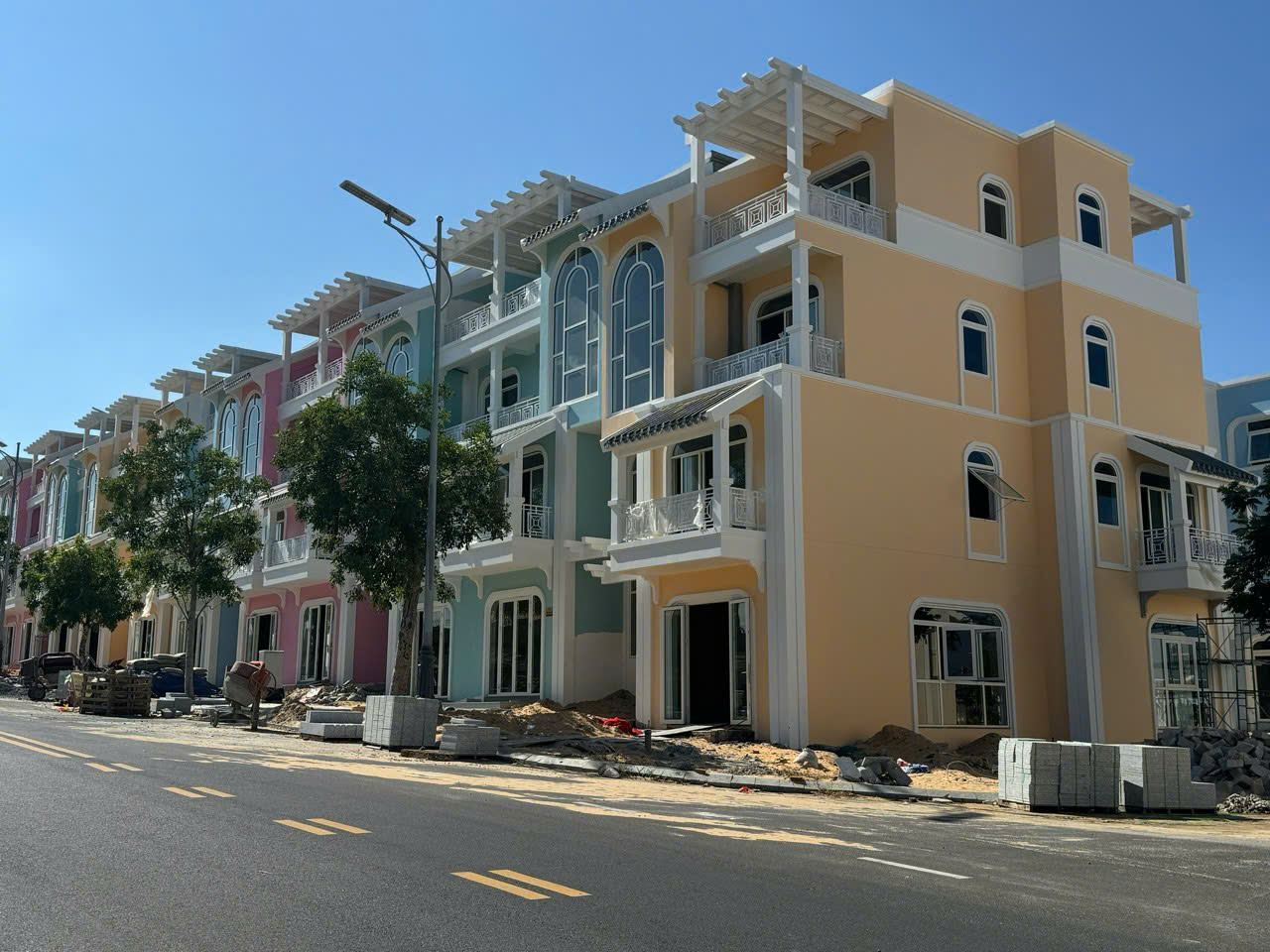 Khu phức hợp nghỉ dưỡng và giải trí KN Paradise